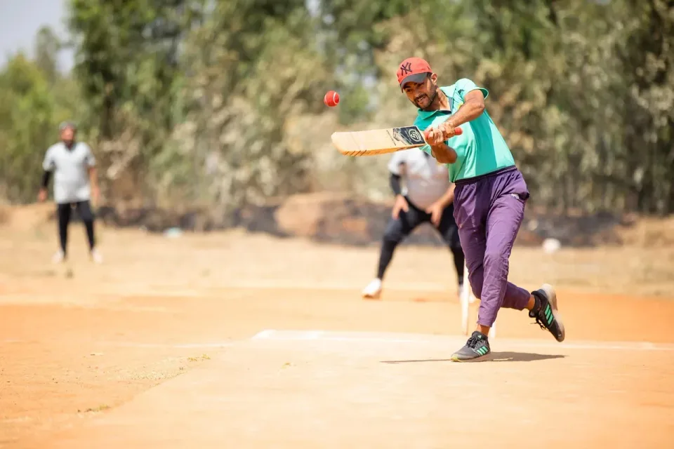 Cricket Bat — Outdoor Sports